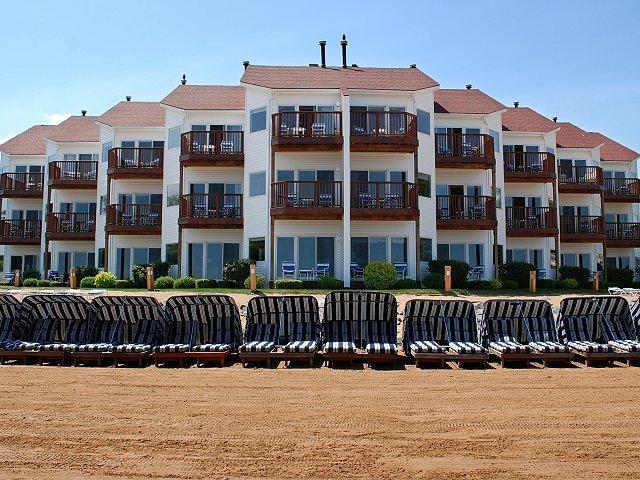 The Beach Condominium Hotel Resort Traverse City Eksteriør billede